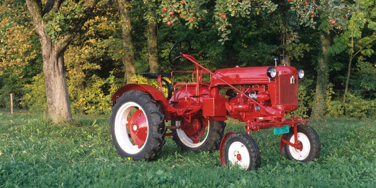 Farmall Cup  1948